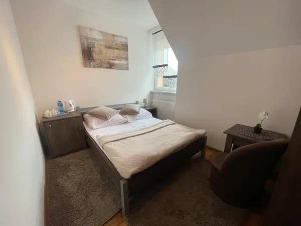 Pokój 206