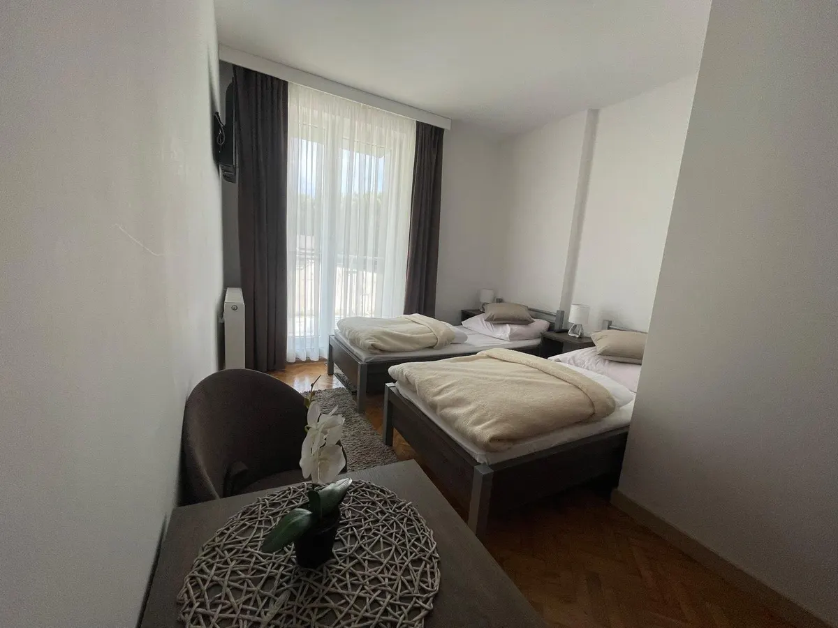 Pokój 207, zdjęcie 1
