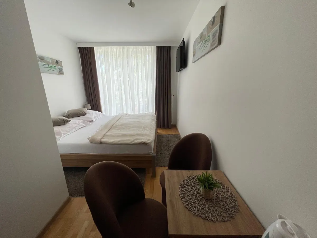 Pokój 304, zdjęcie 1