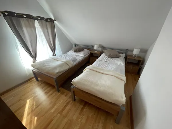 Pokój 306, zdjęcie 2